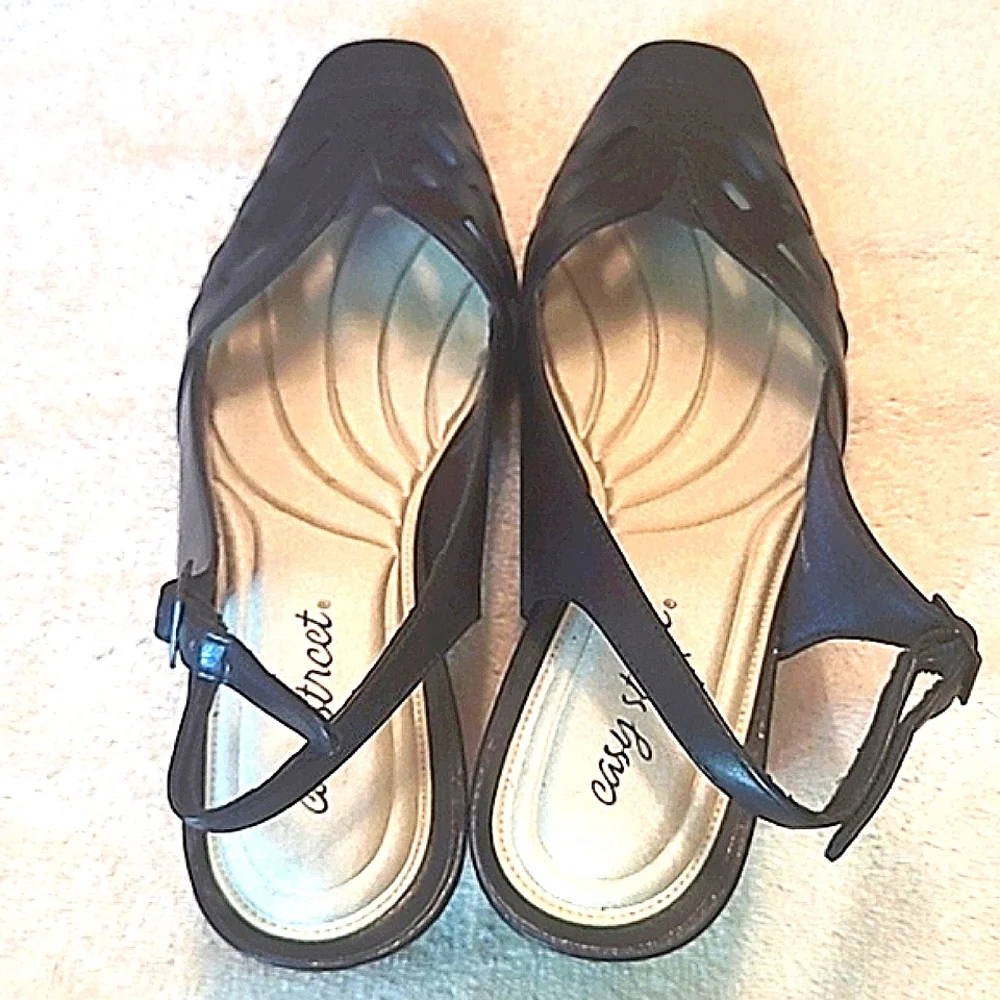 Easy Street Sling Back Heels Laser Cut Out Spool Kitten Heel Cushion Almond Toe